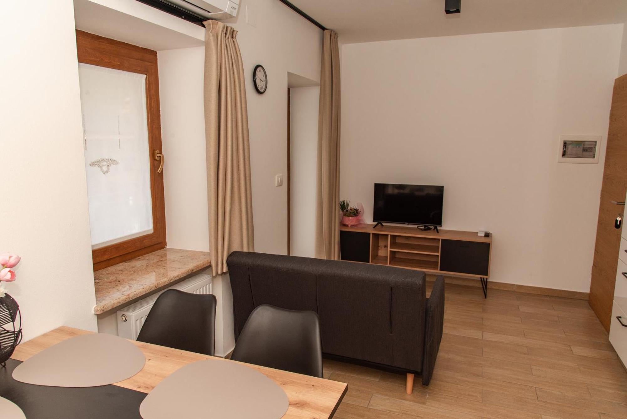 Apartmaji Tinta Kanal Esterno foto
