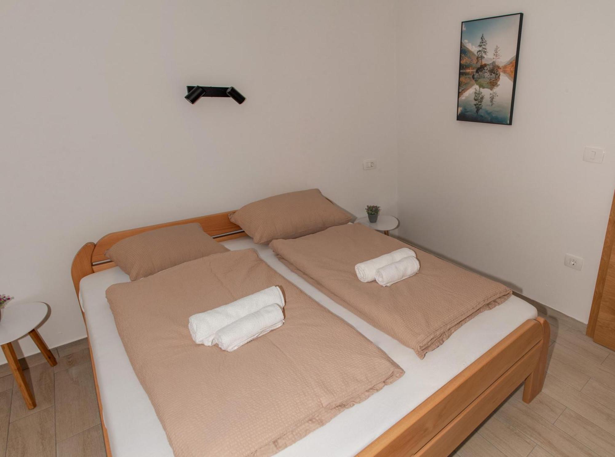 Apartmaji Tinta Kanal Esterno foto